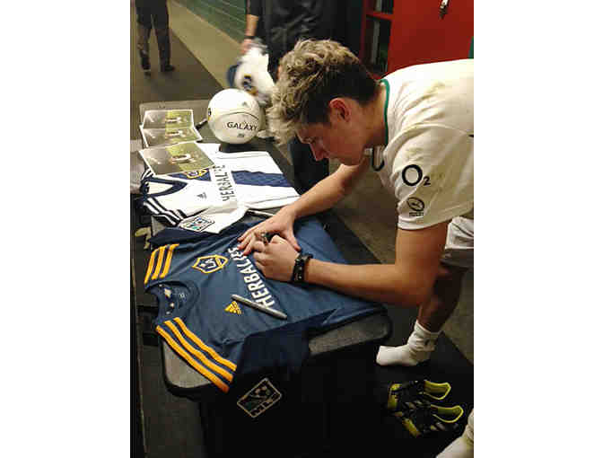 Galaxy Jersey signed by One Direction members Louis Tomlinson, Niall Horan, and Liam Payne