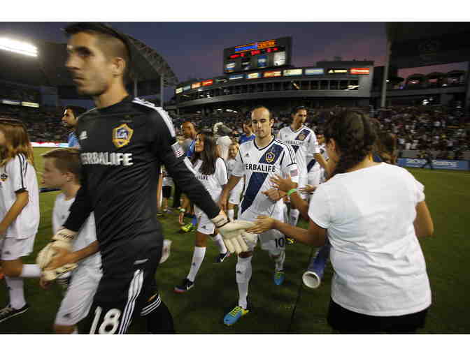 LA Galaxy 'Hi-Five' Line experience