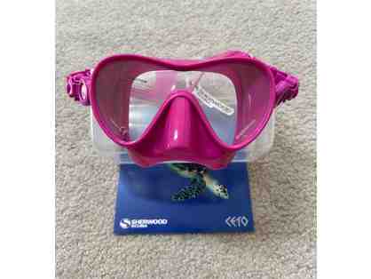 DIVE MASK: Sherwood "CETO" (Magenta Color, New)