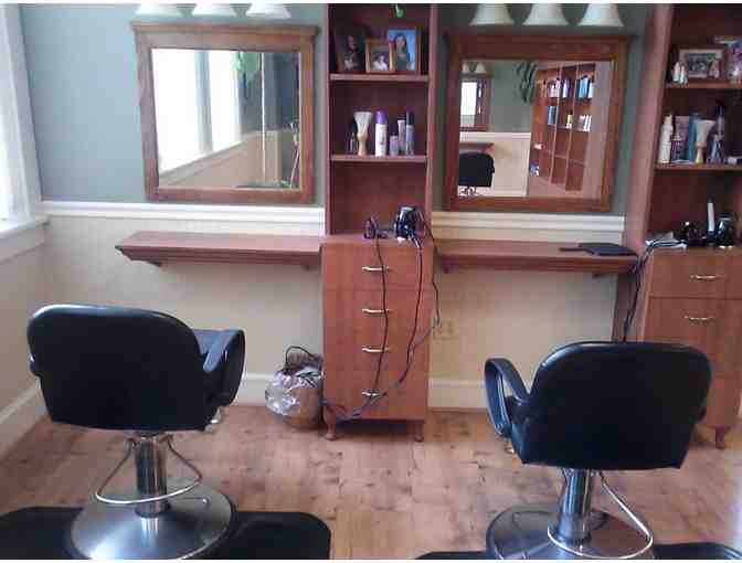 Wash, Cut & Style + Keratin Gift Basket From Razor's Edge