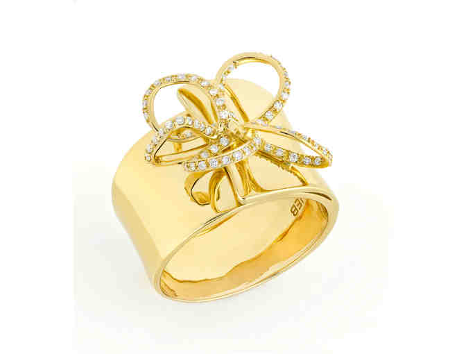 Hueb Lovely Bow Earring and Ring Set 18K Yellow Gold and Diamonds