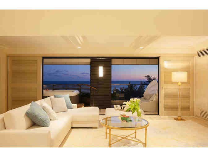 One Night Stay at Espacio The Jewel of Waikiki (Oahu)