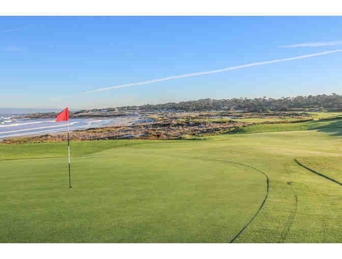 Stay and Play in Pebble Beach (CALIFORNIA)