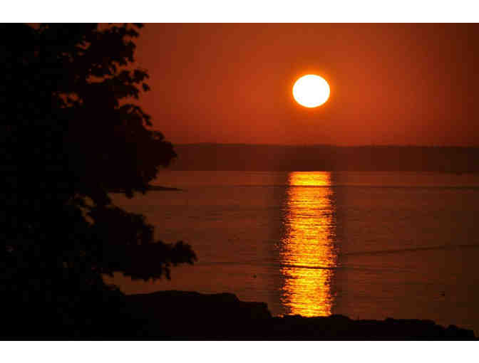 Overnight Stay at the Bailey Island Motel