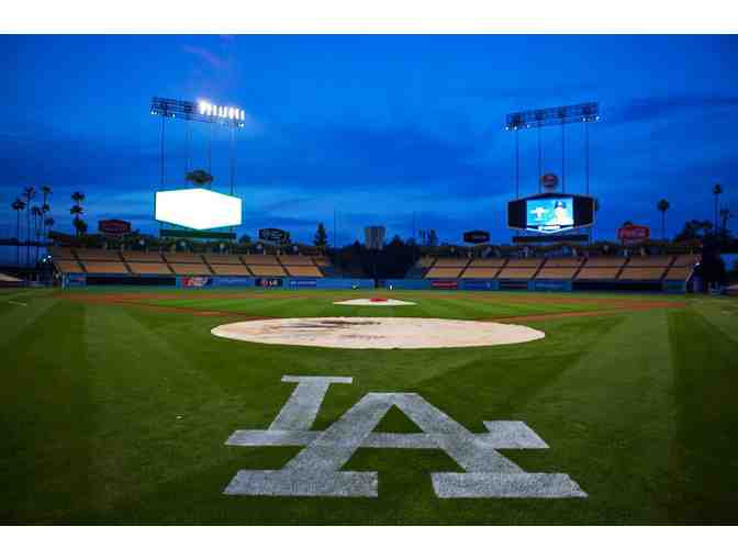 Dodgers vs. San Diego Padres-Saturday, April 30, 2016