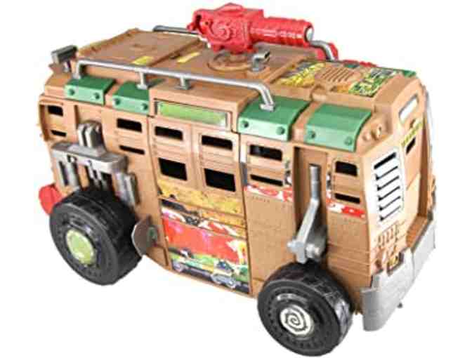 Teenage Mutant Ninja Turtles Shellraiser and Raphael Figurine