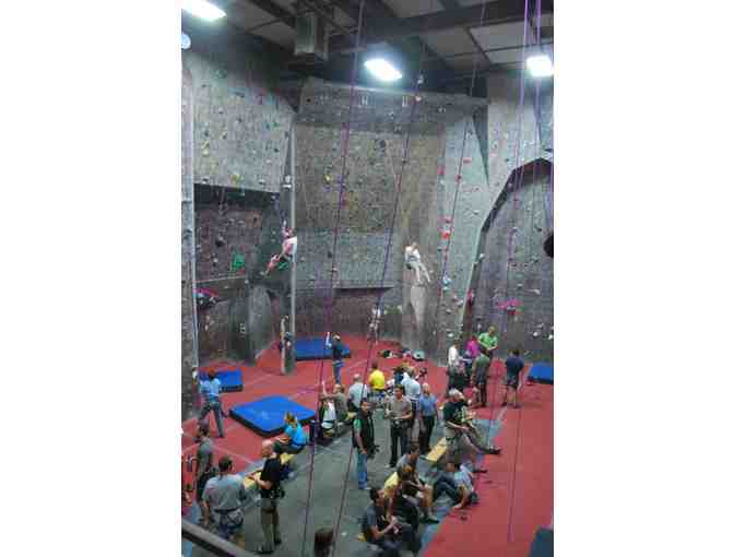 Rocks and Ropes - 4 First Time Rock Climbing Package Certificates