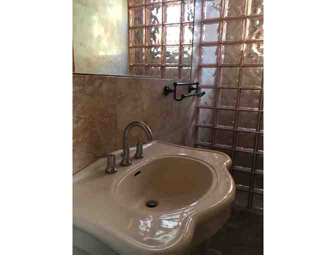 Havana Cuba - Six Night Stay in a 2 Bedroom, 1 Bath with Breakfast and Maid