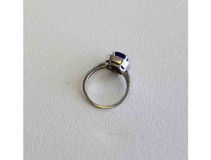 Burmese Royal Color Change Spinel 2.05 ct. with Diamonds, set in 8kt White Gold, Size 6.5