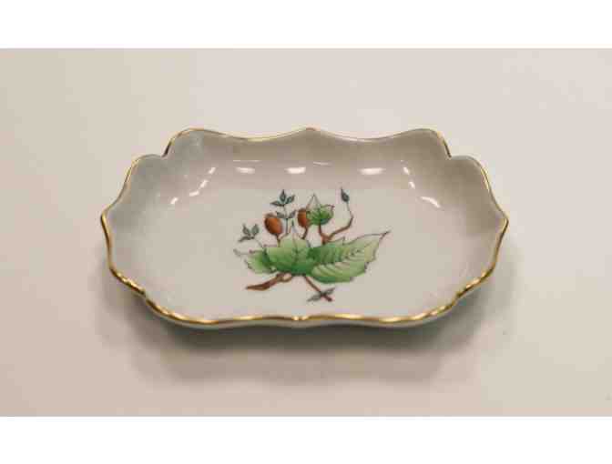 Herend Vintage 'Mini Scalloped Tray' on Fine White Porcelain