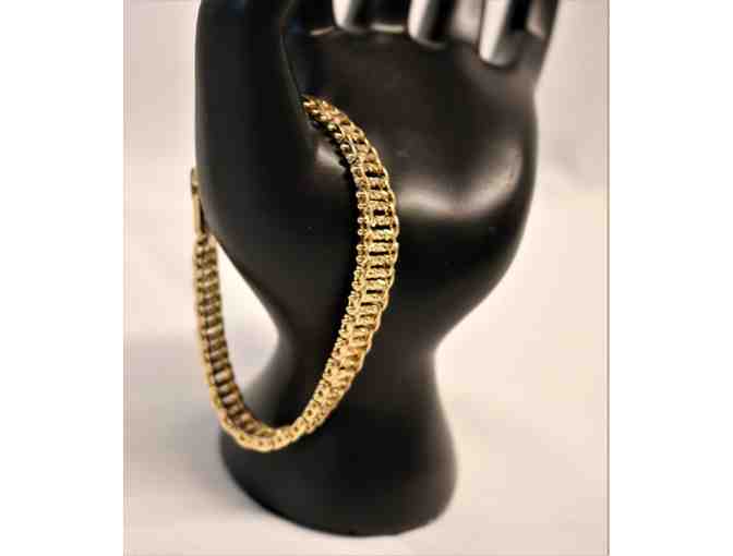Gold Toned Bracelet