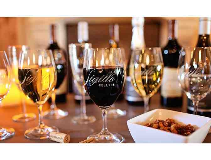 Sigillo Cellars Wine Tasting and Charcuterie Board for 4