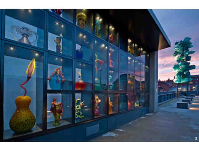 Museum of Glass Tickets for 4!