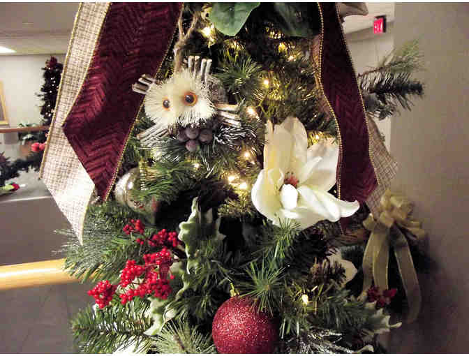 'Westwood' Land Christmas Tree, Rustic Owl-Themed Full Size Tree!
