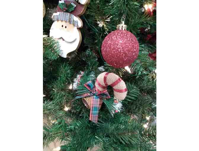 Old Timey Christmas Tree by Avante of Wilkesboro