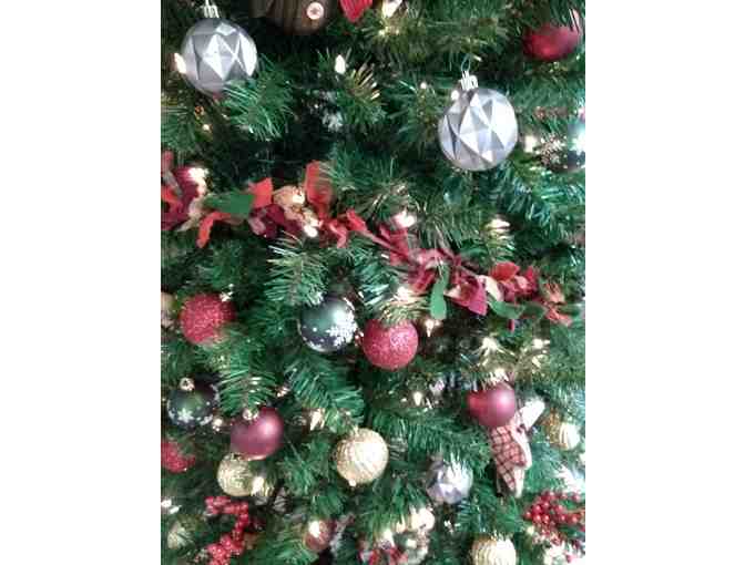 Old Timey Christmas Tree by Avante of Wilkesboro