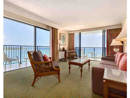 THE DUKES ON SUNDAY - GOTTA GET AWAY PACKAGE