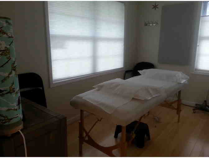 Acupuncture Session at Creekside Acupuncture and Natural Medicine