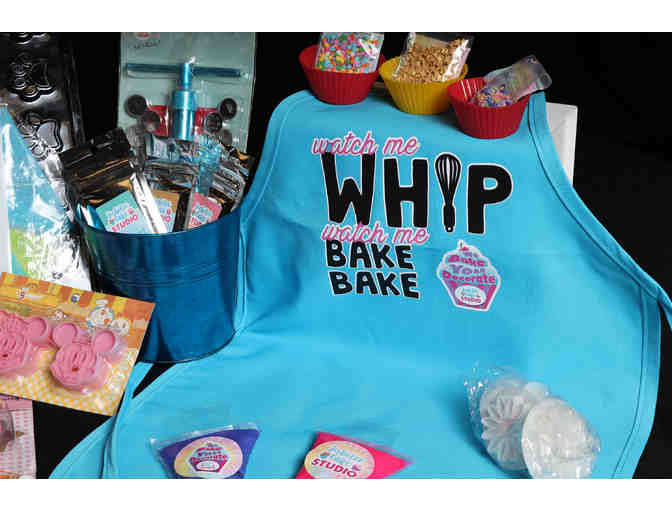 Jubilee Cake Studio Ultimate Cake Box