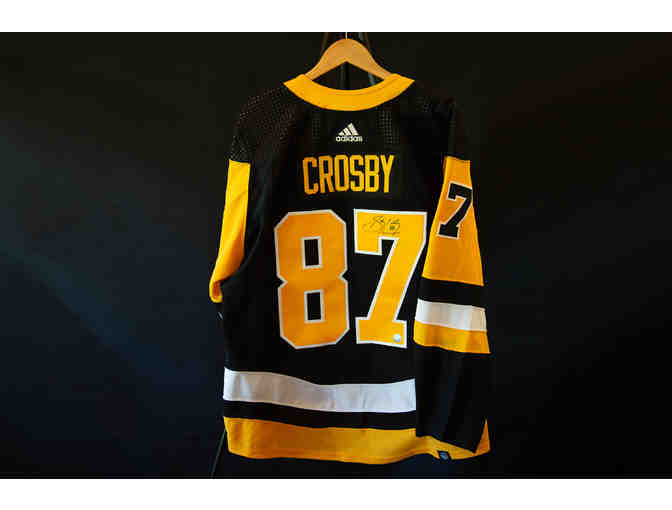 Autographed Sidney Crosby Jersey! - Photo 3