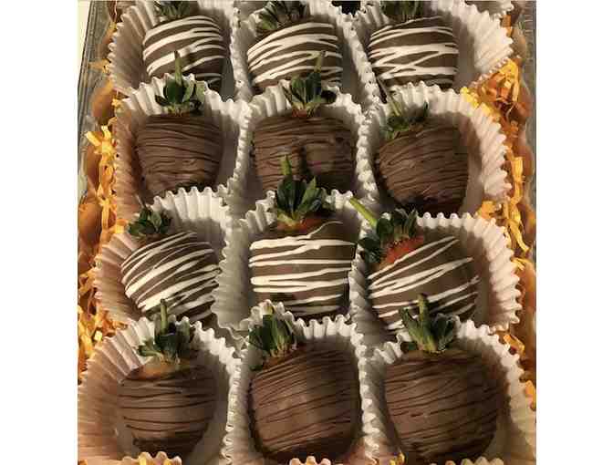 Sweets by Aileen - 2-dozen chocolate and drizzled strawberries