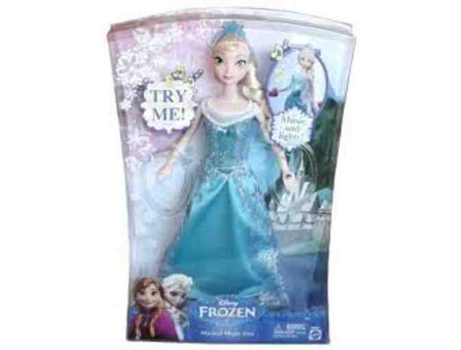 EXCLUSIVE - SIGNED Disney FROZEN Musical Elsa Doll & Flip & Switch Castle