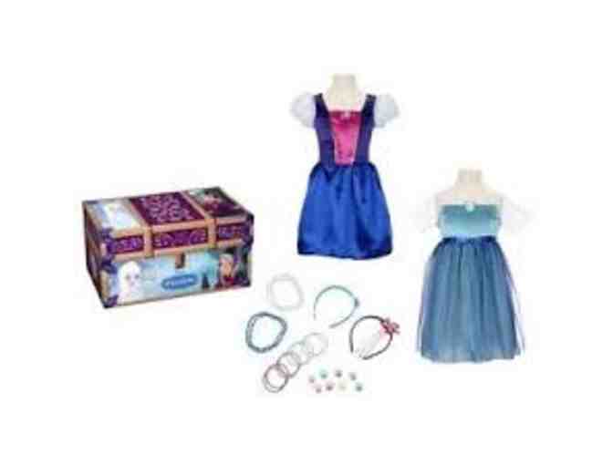 Exclusive SIGNED Disney Frozen Set - Young Anna Doll, Travel Trunk & Makeup Set