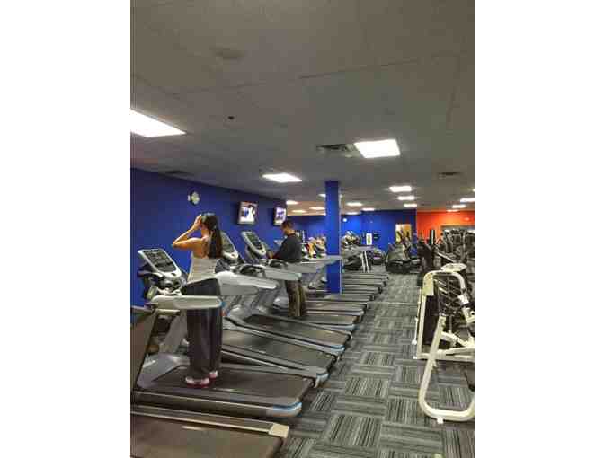 One year membership at Optimal Sport Health Club