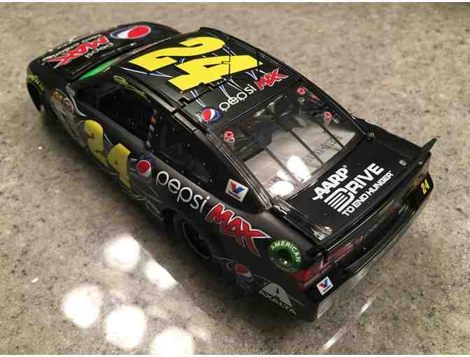 Jeff Gordon 2014 Pepsi Max Autographed 1:24 Scale Color Chrome Die-cast Chevy SS Collectible Racing