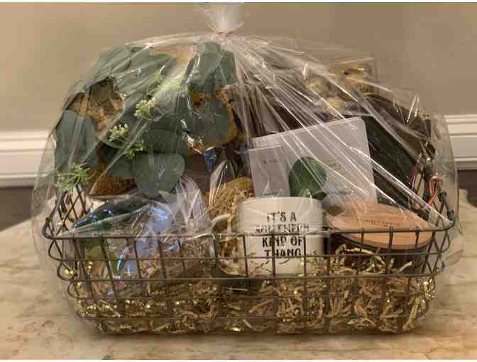 KINGWOOOD SKIN ESSENTIALS Winter Comfort Basket, Gift Certificate, and MORE!