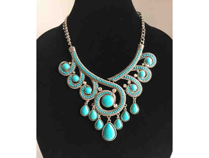 Statement Necklace & Earrings with Turquoise-like Highlights