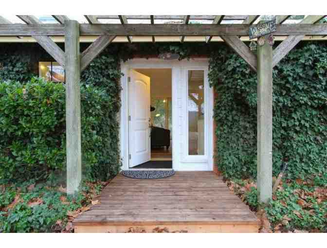 Sonoma Wine Country Stay, Dine & Sip