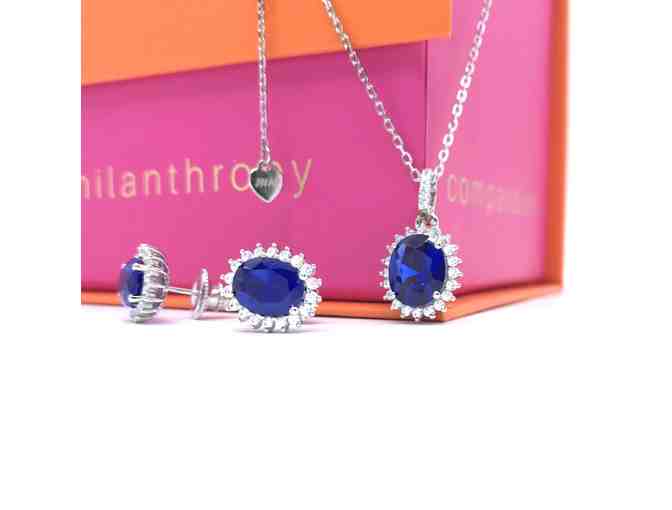 Royal Elegance Necklace and Earrings Set - Photo 1