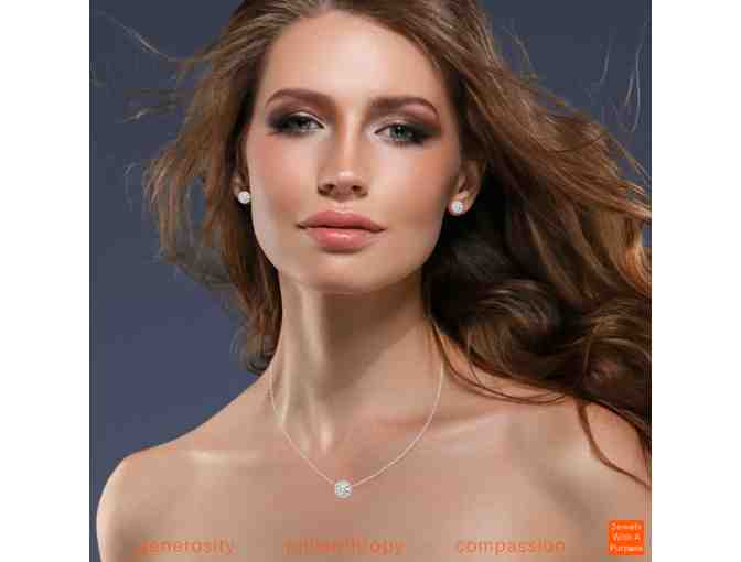 Modern Classic Necklace and Earrings Set in White Gold