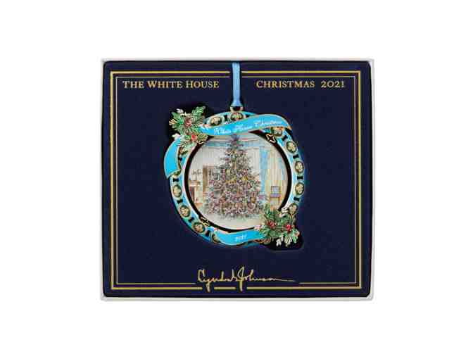 2021 White House Christmas Ornament - LOT 140