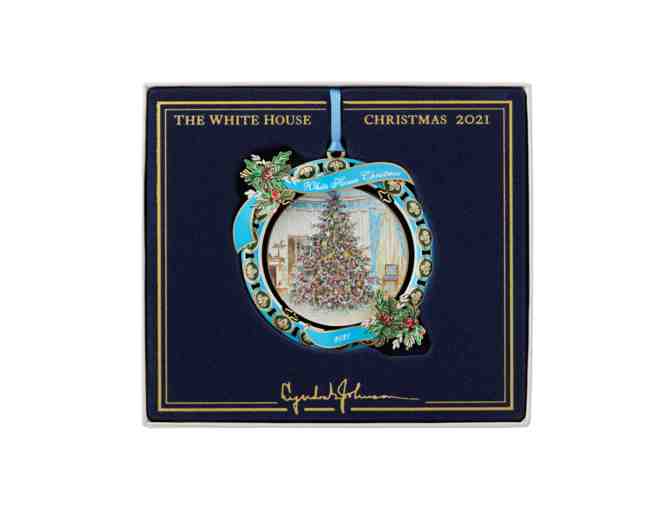 2021 White House Christmas Ornament LOT 141