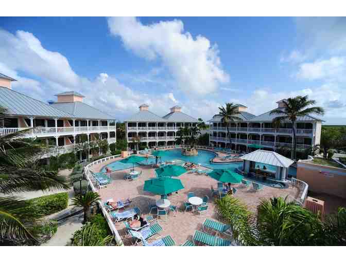 One Week Beachfront Vacation in Grand Cayman
