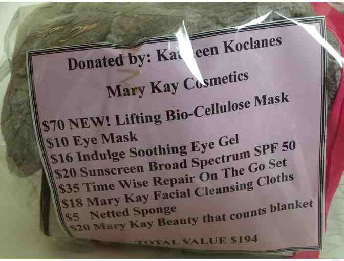 Mary Kay Cosmetics Basket