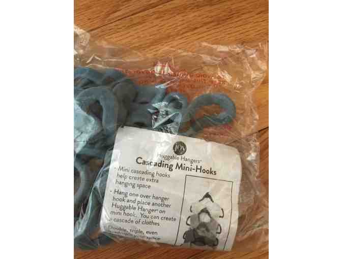 JOY Huggable Hangers & accessories