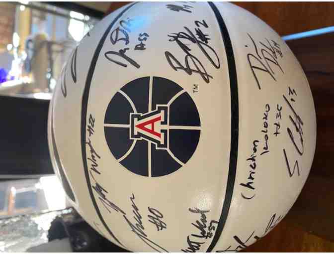 ARIZONA WILDCATS signed basketball by HEAD COACH SEAN MILLER and 2019-2020 team - Photo 2