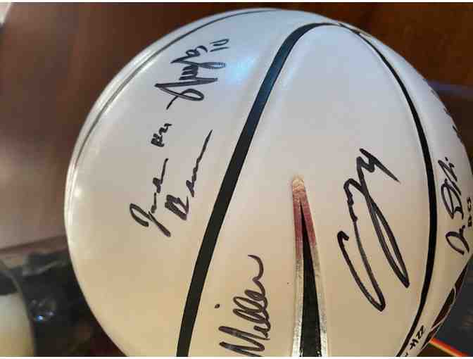 ARIZONA WILDCATS signed basketball by HEAD COACH SEAN MILLER and 2019-2020 team - Photo 6