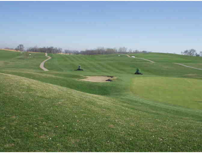 Swing the Clubs at Glynns Creek Golf Course in Scott County, IA
