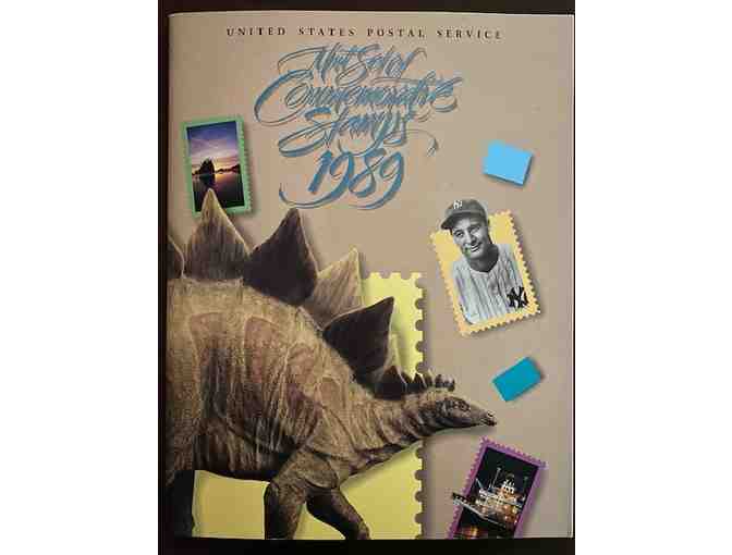 1989 Commemorative Stamp Collecting Book