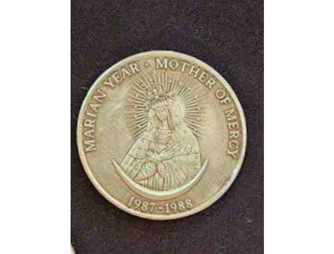 1987-1988 John Paul II Commemorative Coin