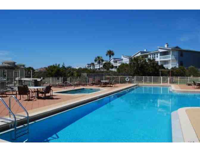 Plan a Girlfriends' Getaway at This Delightful Florida Beach House