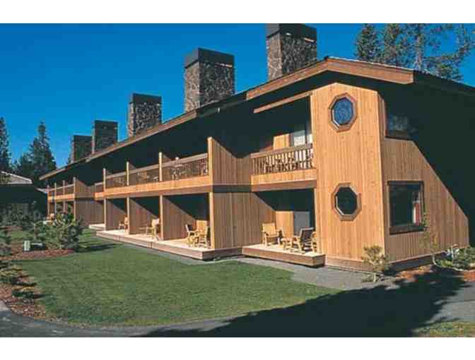 5 Nights at The Pines Resort, Sunriver, Oregon (set 1)