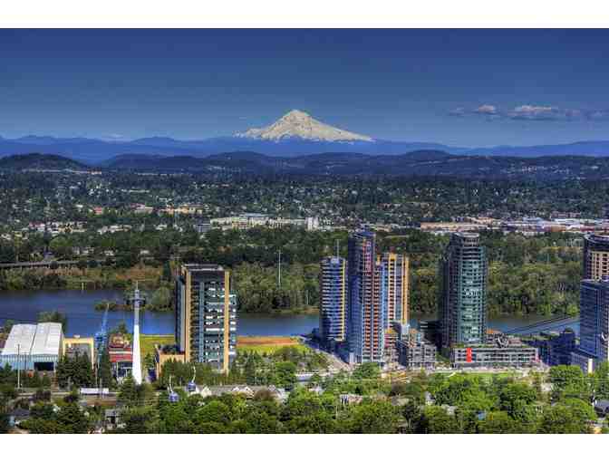 Portland Stay and Play:Portland Spirit Cruise and Paragon Executive Accommodations