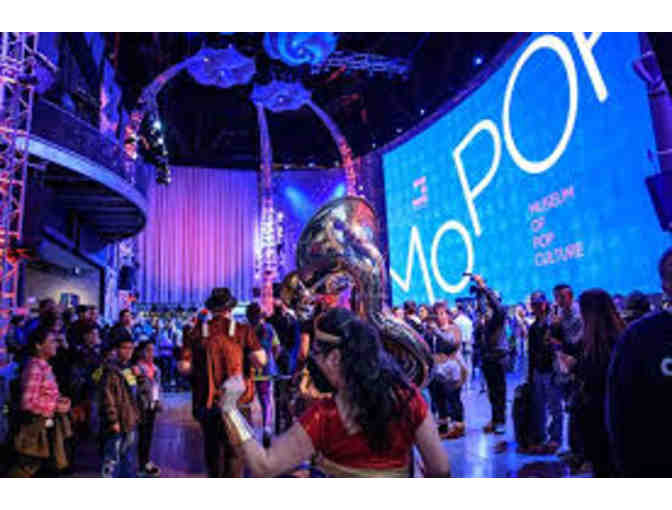 Seattle Attractions Package