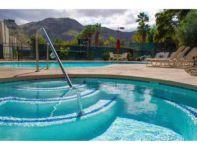 Sunny, Warm, Palm Springs, CA for 5-Nights