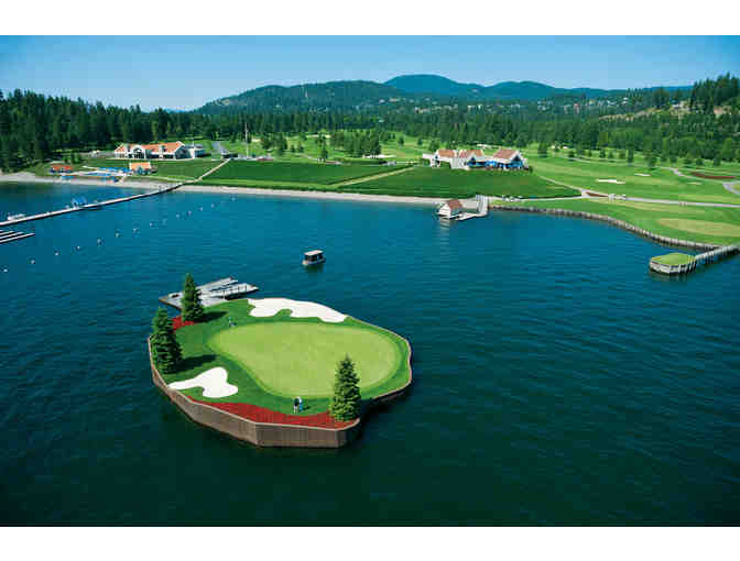 Coeur d'Alene Resort 'Night on The Lake'